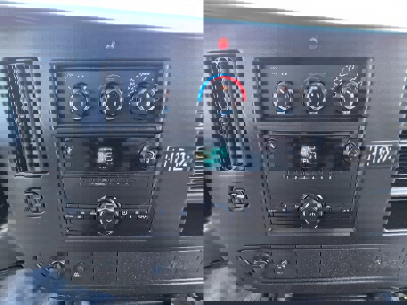 Used 2014 Chevrolet Express 2500 image 16