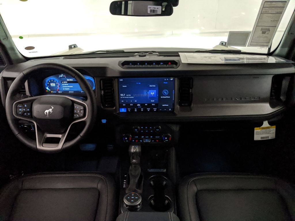 New 2025 Ford Bronco Badlands image 13