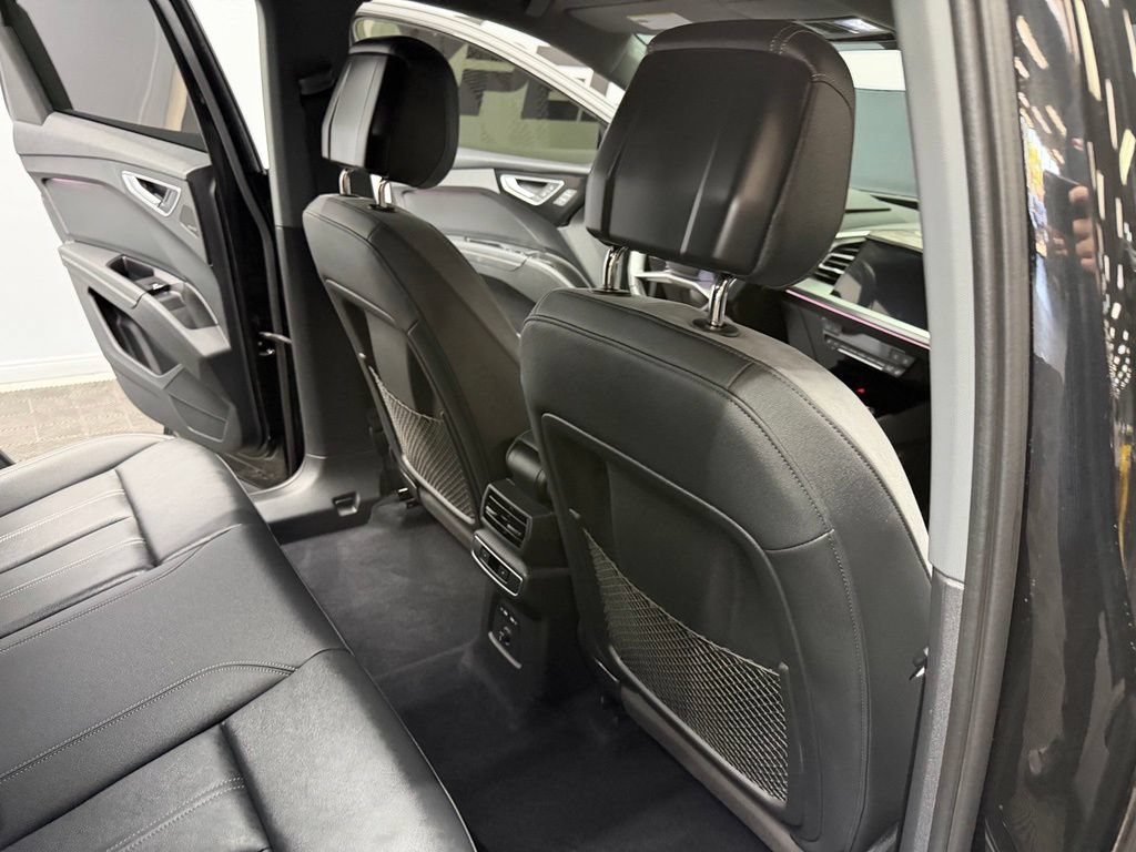 Used 2023 Audi Q4 e-tron Premium Plus RWD image 43