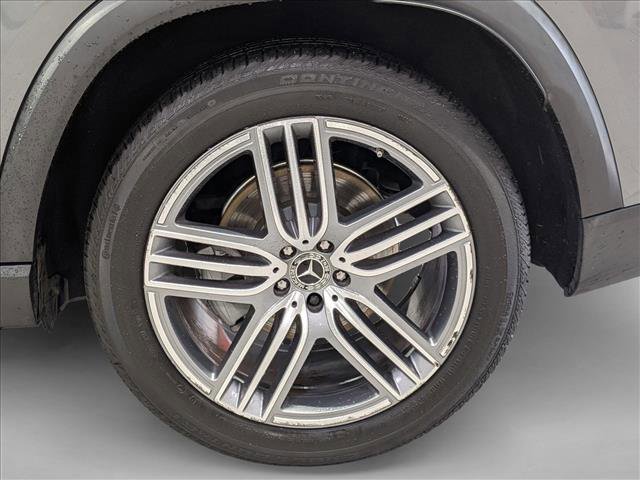 Used 2021 Mercedes-Benz GLS 450 4MATIC image 25