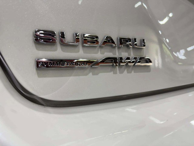 Used 2024 Subaru Crosstrek 2.0i Premium AWD/4WD image 12