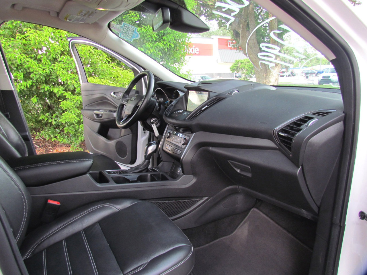 Used 2018 Ford Escape SEL w/ Ford Safe & Smart Package image 20