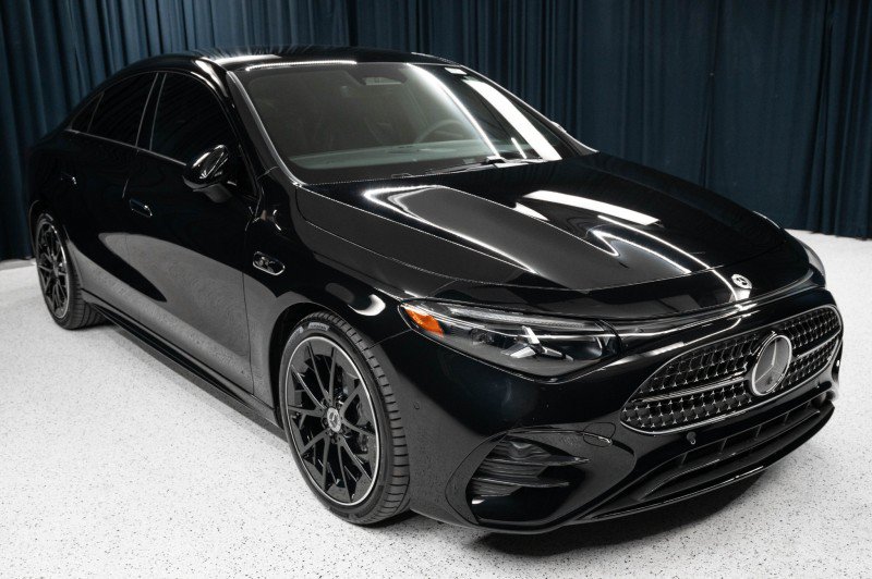 New 2027 Mercedes-Benz CLA 220 image 3