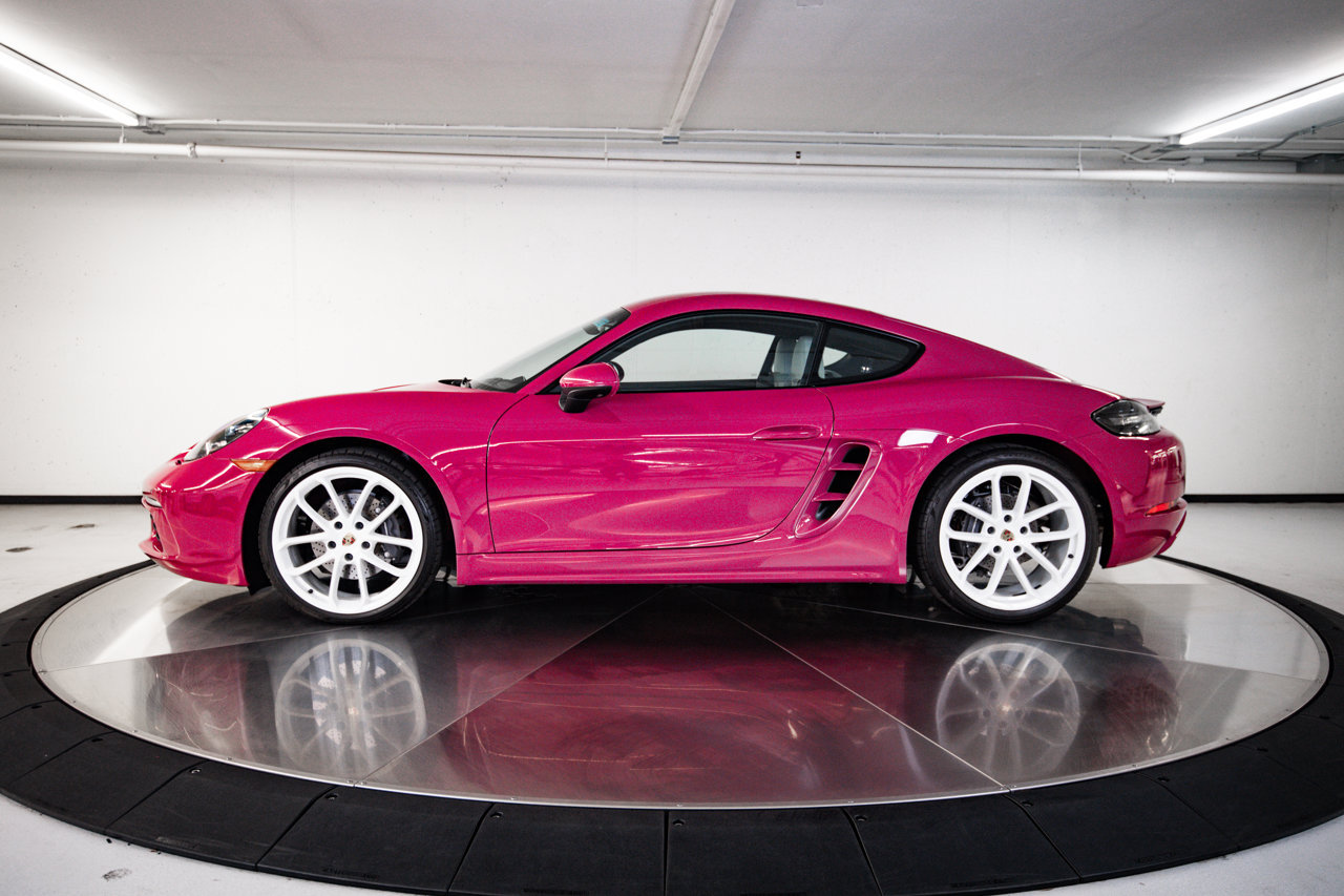 New 2025 Porsche 718 Cayman RWD image 2