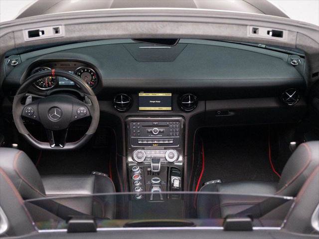 Used 2013 Mercedes-Benz SLS AMG GT Roadster image 19