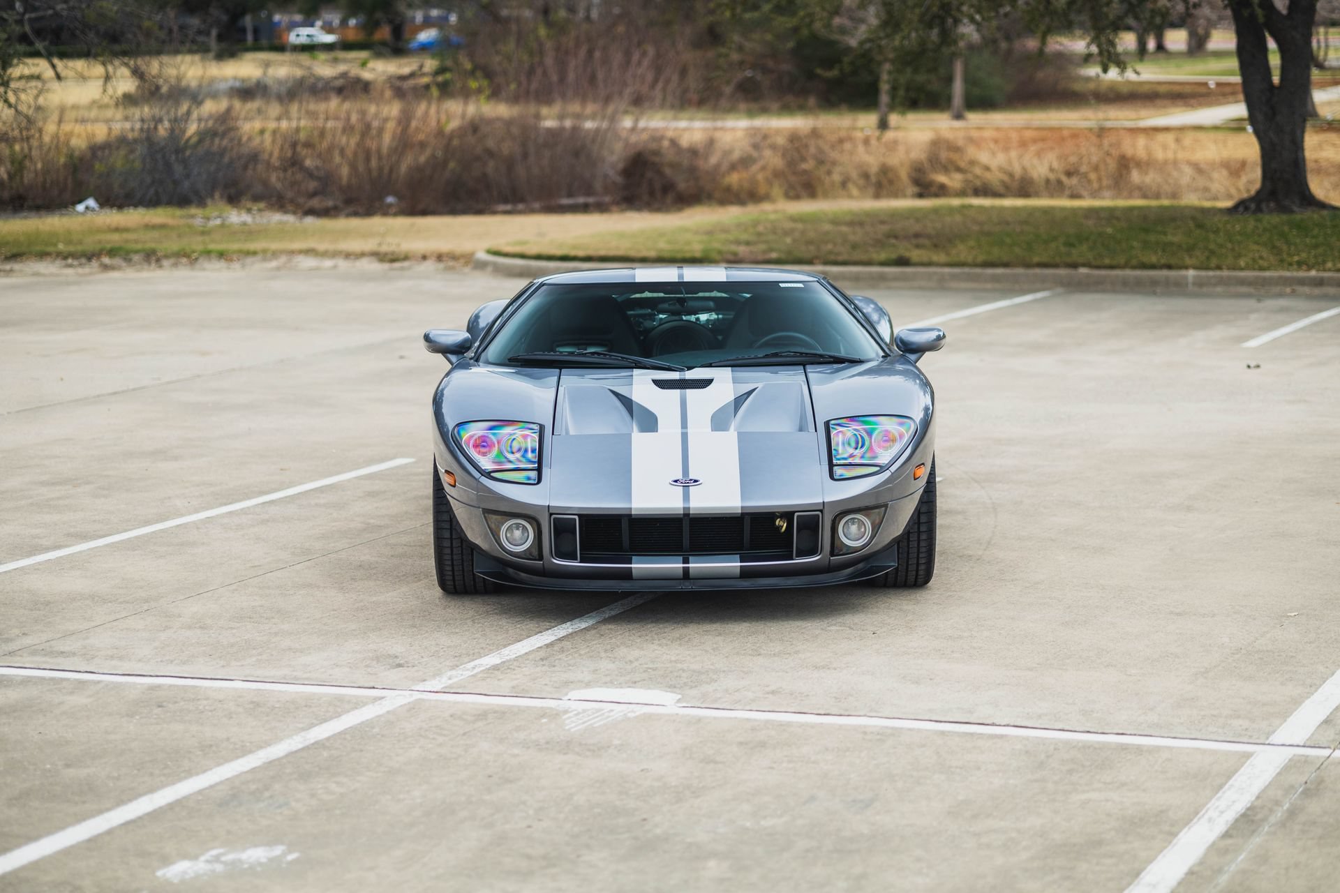 Used 2006 Ford GT RWD image 38