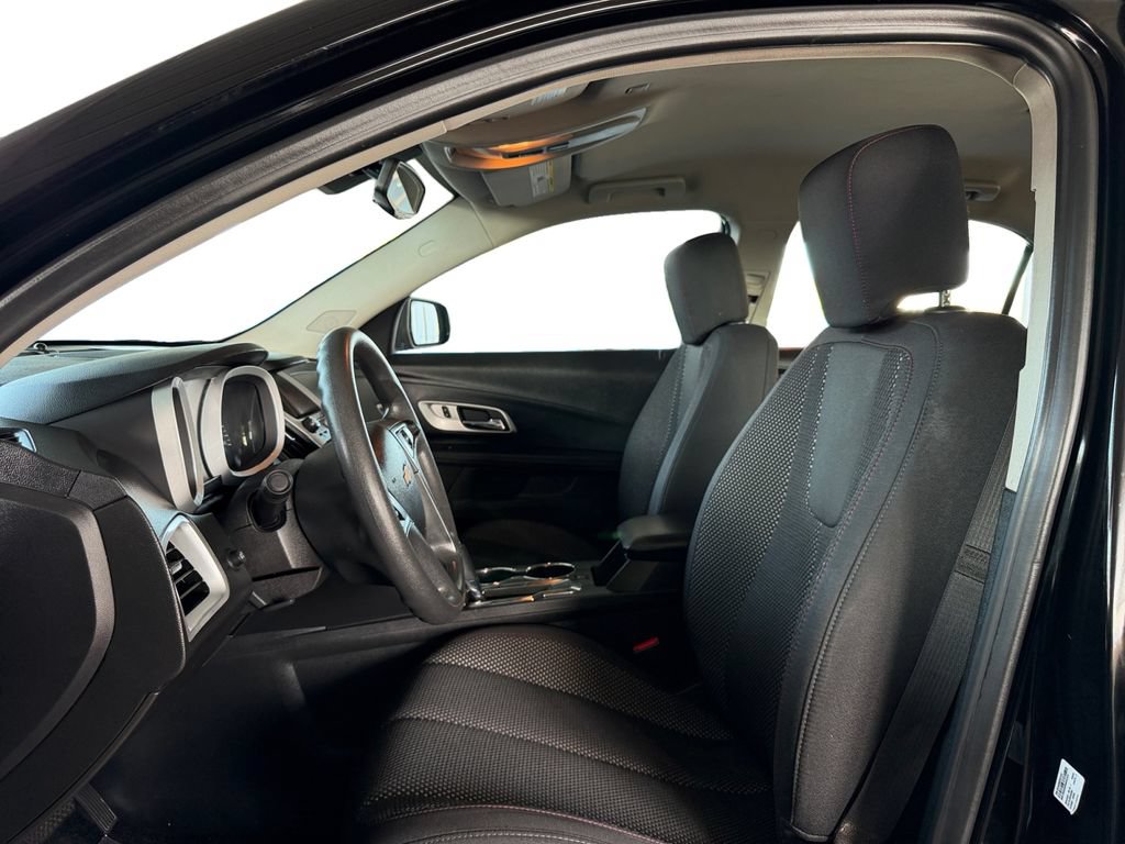 Used 2017 Chevrolet Equinox LS AWD/4WD image 10