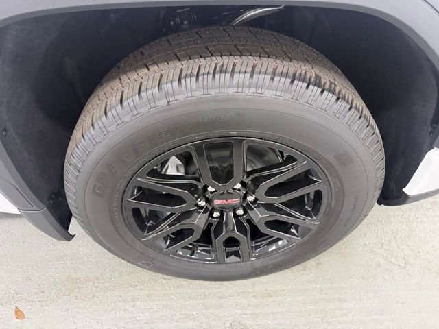 New 2026 GMC Sierra 1500 Pro w/ Graphite Edition AWD/4WD image 4