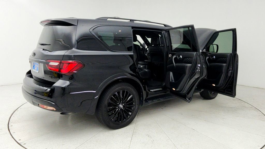 Used 2022 INFINITI QX80 Sensory w/ All-Season Package image 13