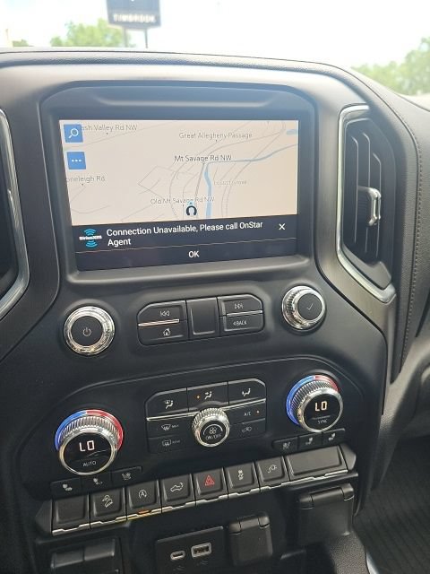 Used 2021 GMC Sierra 1500 AT4 w/ AT4 Preferred Package AWD/4WD image 17