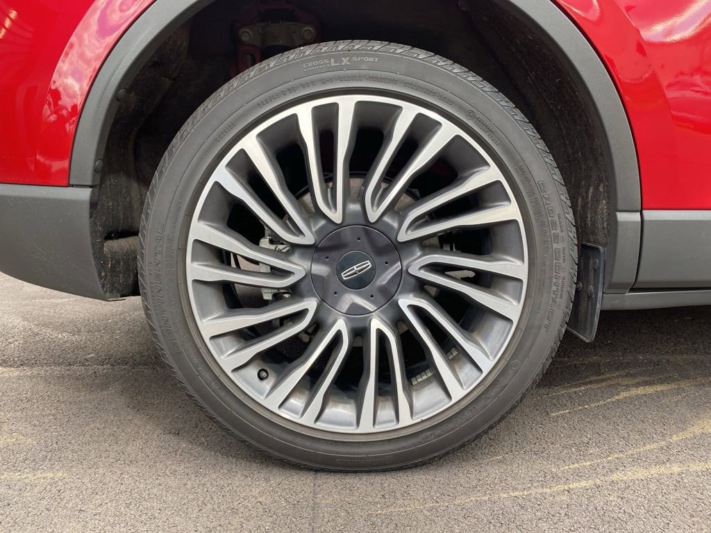 Used 2022 Lincoln Corsair Reserve w/ Elements Package image 34