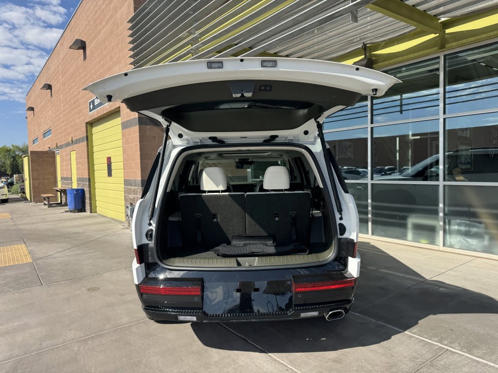 Used 2024 Hyundai Santa Fe Calligraphy image 42