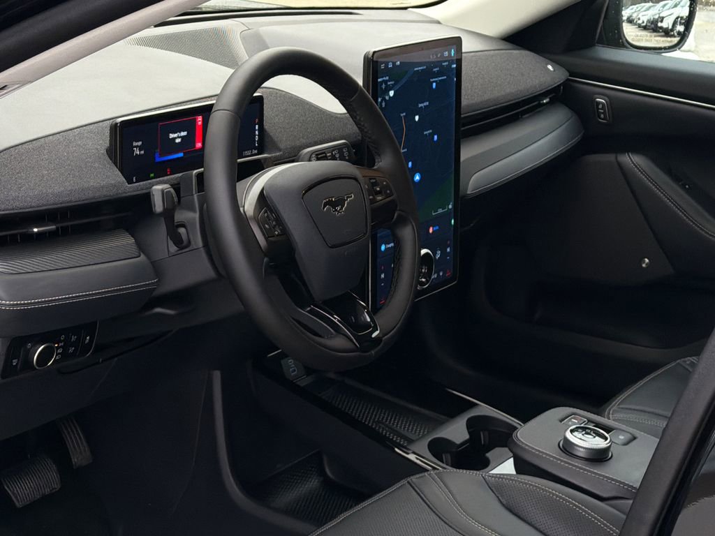 Used 2024 Ford Mustang Mach-E Premium image 16