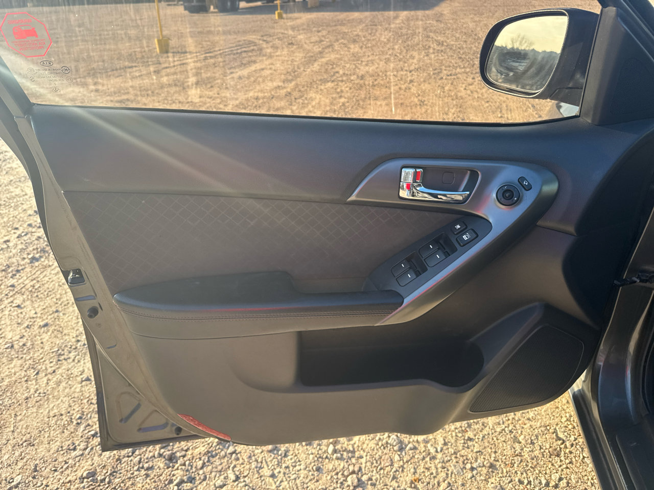 Used 2013 Kia Forte SX image 10