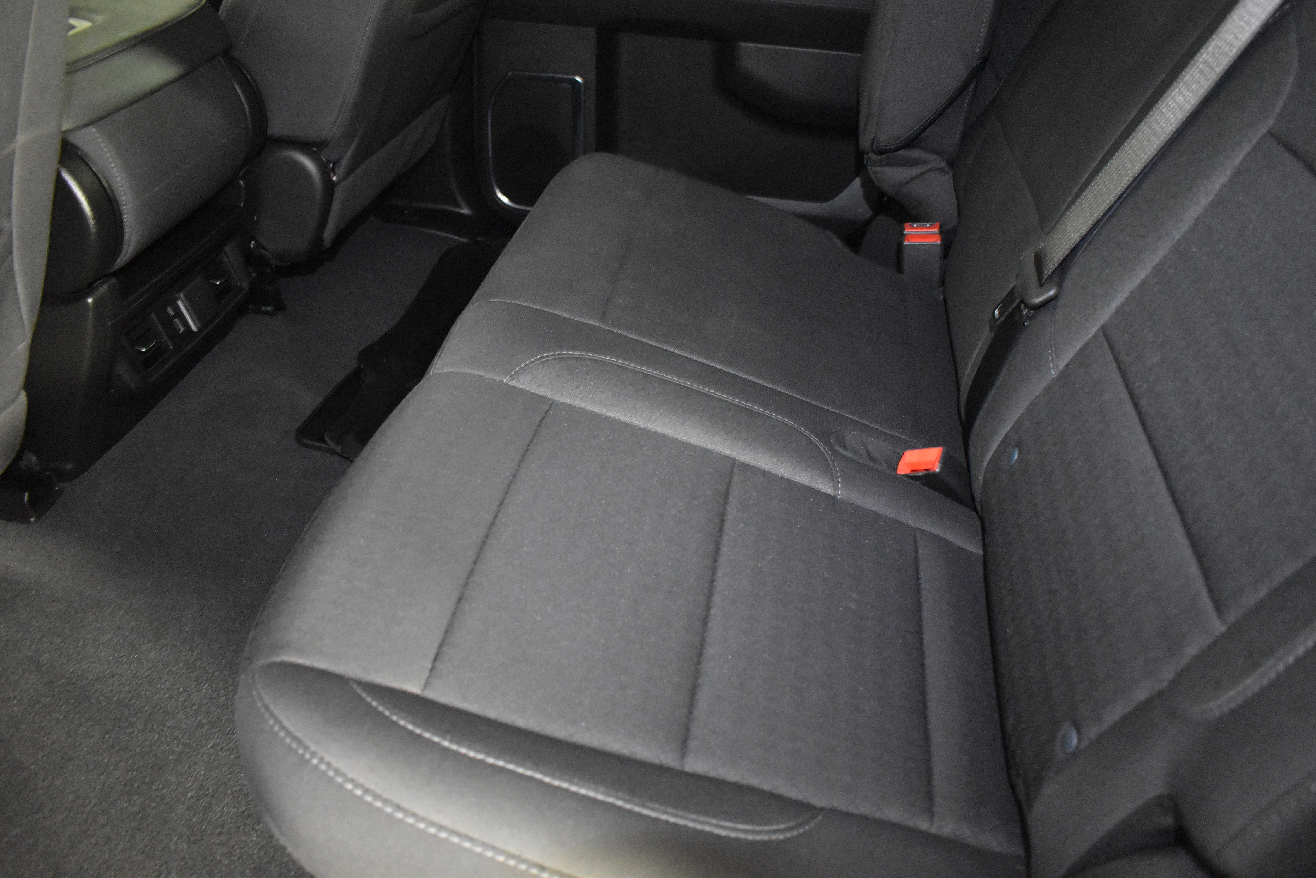 Used 2025 Chevrolet Silverado 1500 LT image 53