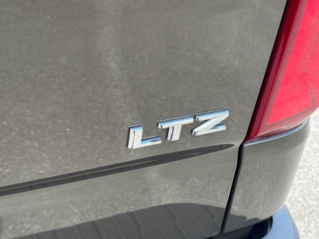Used 2023 Chevrolet Silverado 1500 LTZ w/ LTZ Premium Package AWD/4WD image 14