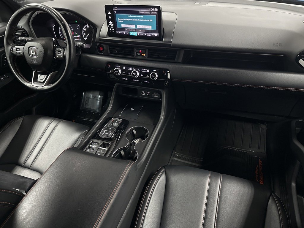 Used 2024 Honda Pilot TrailSport image 12