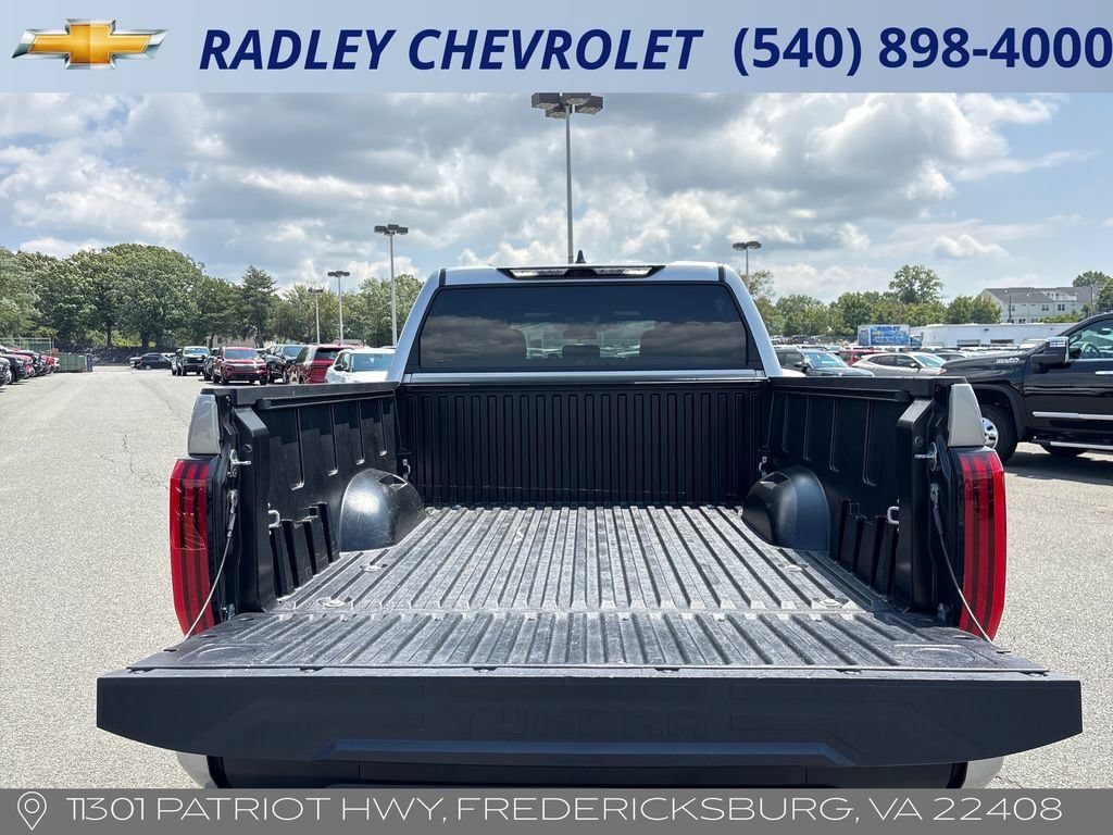 Used 2025 Toyota Tundra SR AWD/4WD image 15