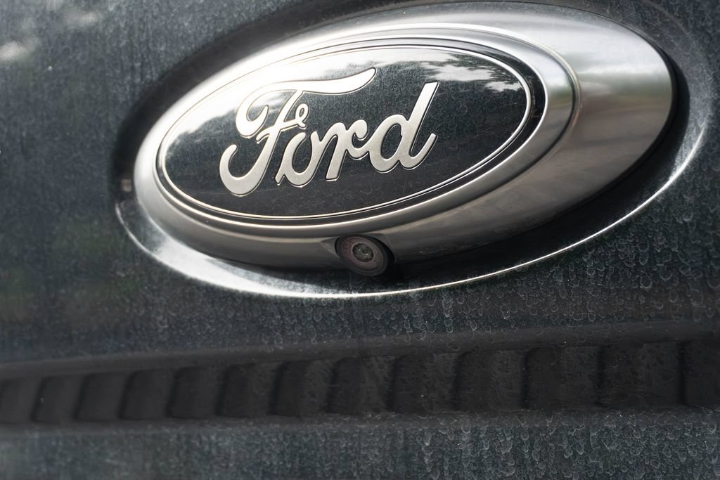 Used 2023 Ford Maverick Lariat w/ Black Appearance Package FWD image 10