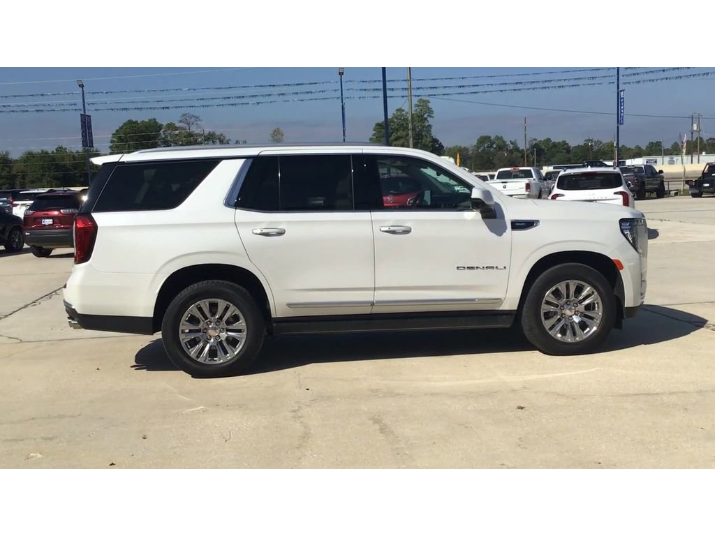 Used 2023 GMC Yukon Denali image 9