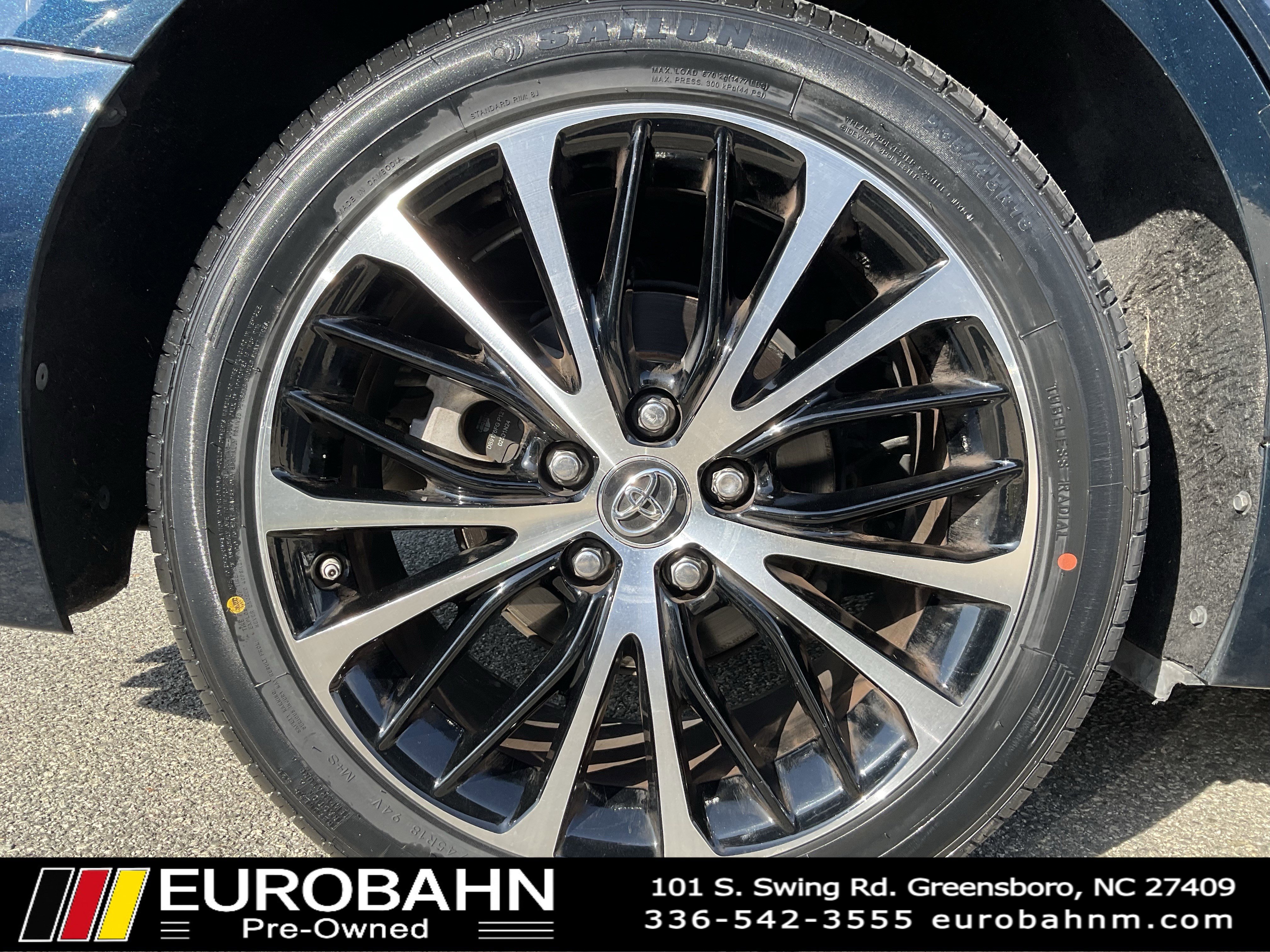 Used 2019 Toyota Camry SE image 32