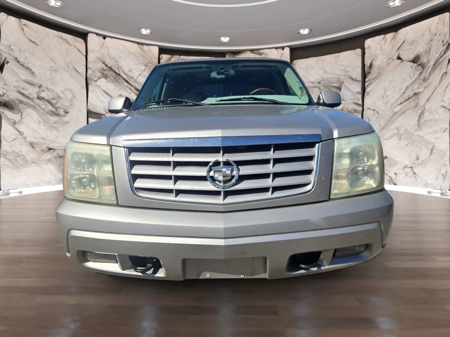 Used 2004 Cadillac Escalade EXT image 2