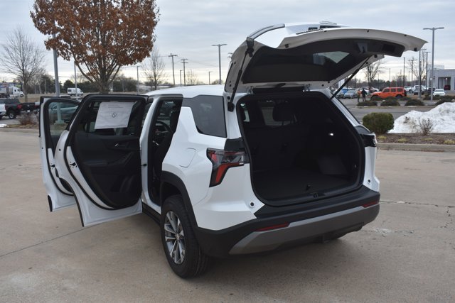 New 2026 Chevrolet Equinox LT image 16
