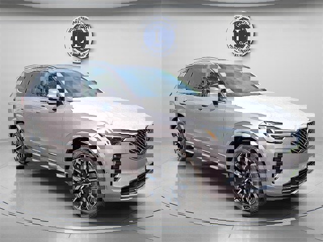 New 2026 Volvo XC90 B6 Plus w/ Protection Package Premier