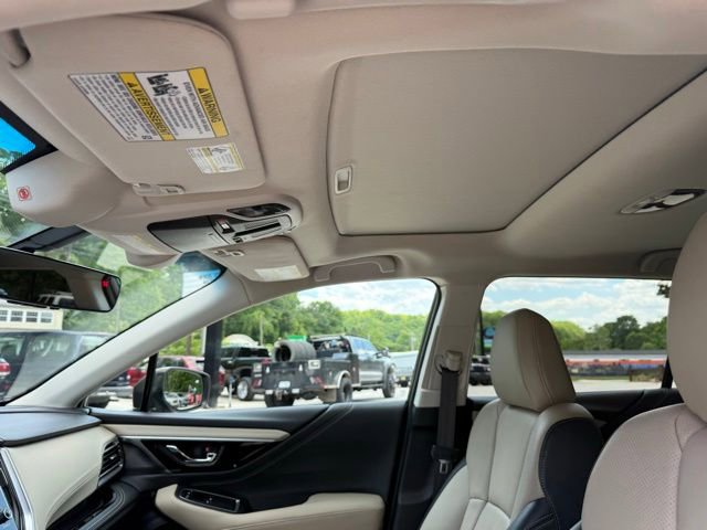 Used 2022 Subaru Outback Limited AWD/4WD image 19