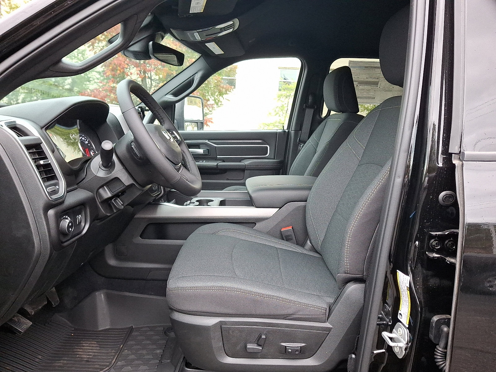 New 2026 RAM 2500 Big Horn image 8
