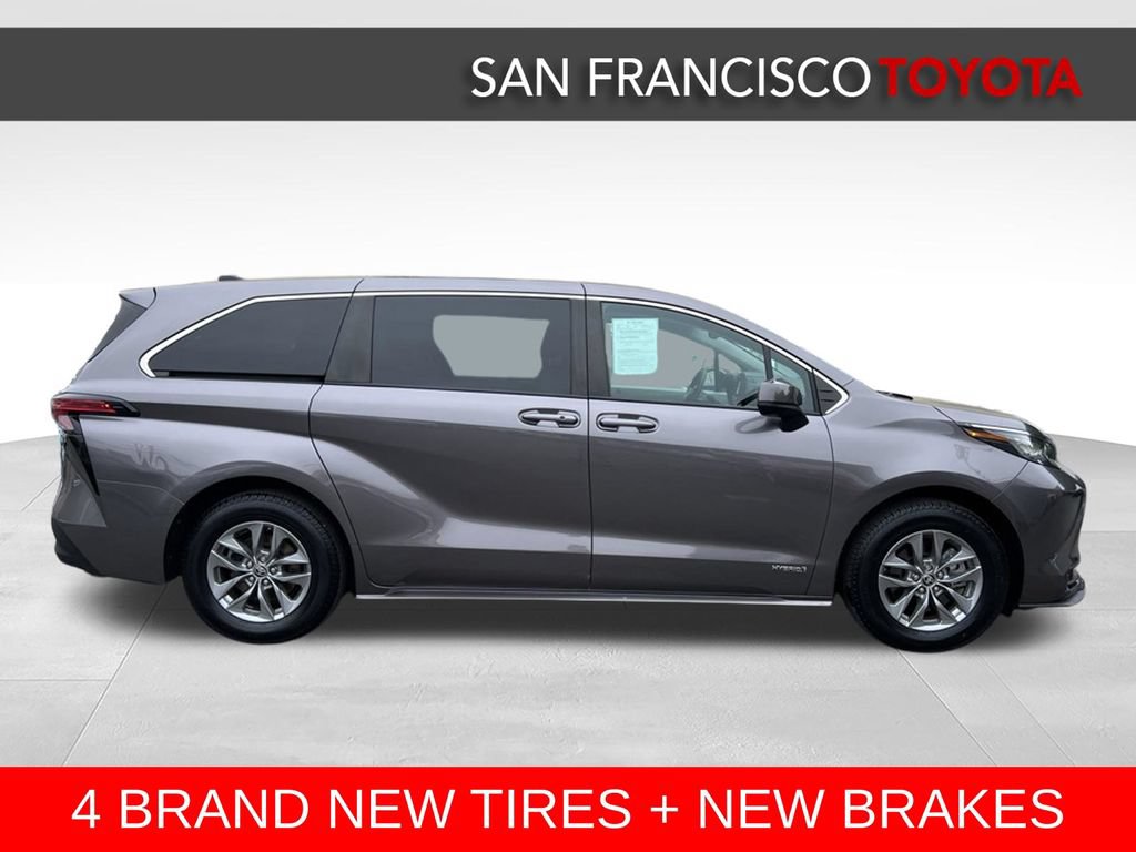 Certified 2021 Toyota Sienna LE FWD image 6