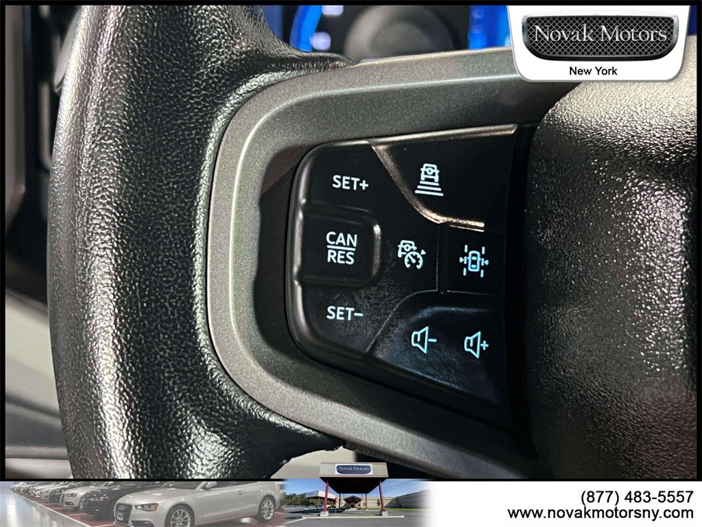 Used 2022 Ford Bronco Badlands image 18