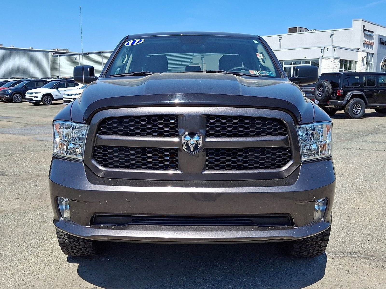 Used 2017 RAM 1500 Express AWD/4WD image 2