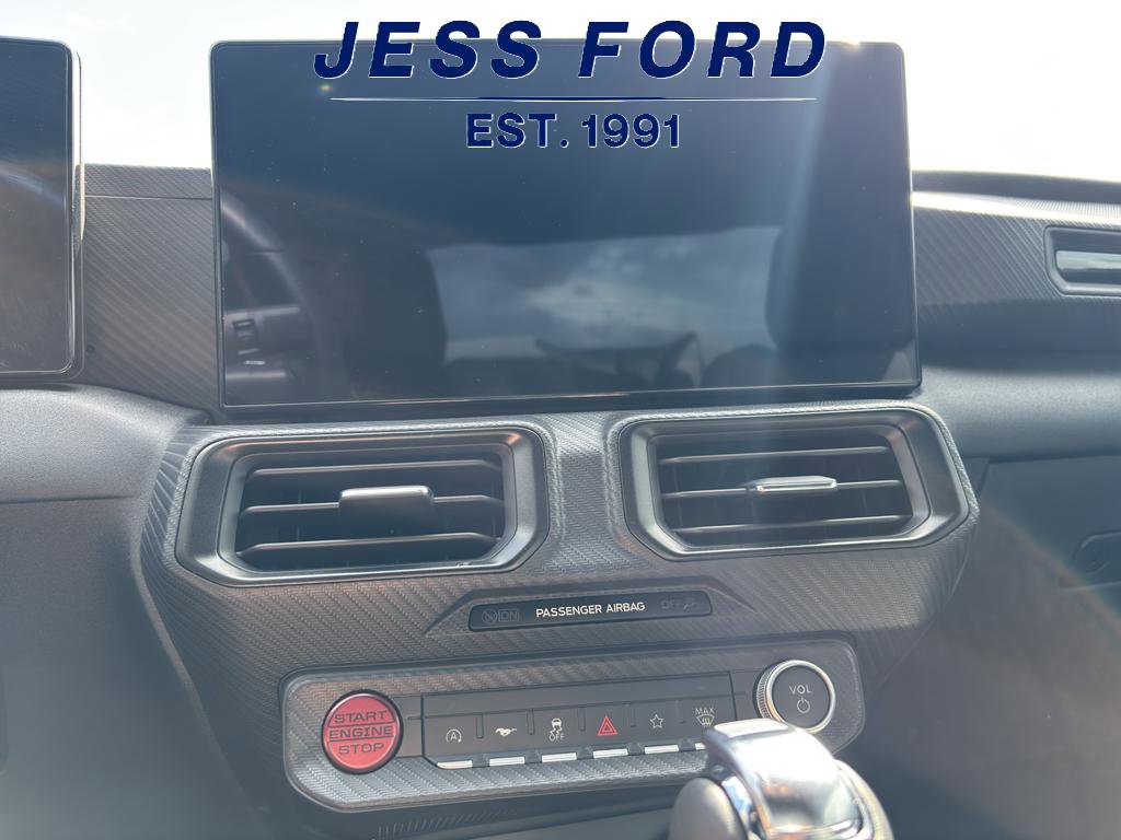 Used 2024 Ford Mustang Coupe image 15