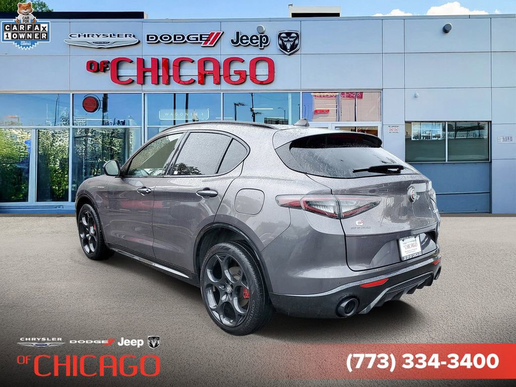 Used 2024 Alfa Romeo Stelvio Veloce AWD/4WD image 3