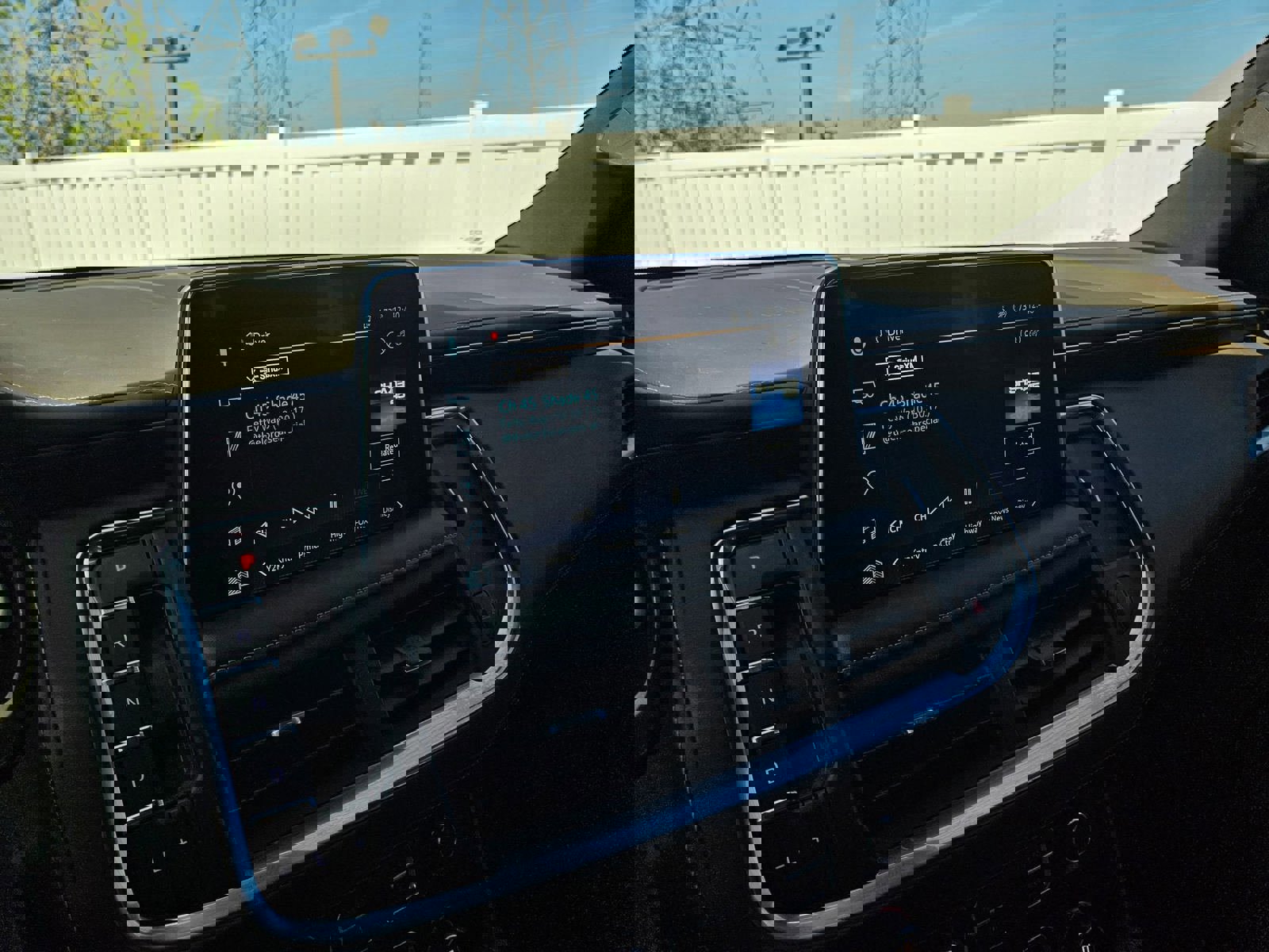 Used 2023 Chevrolet Tahoe Z71 w/ Luxury Package image 18