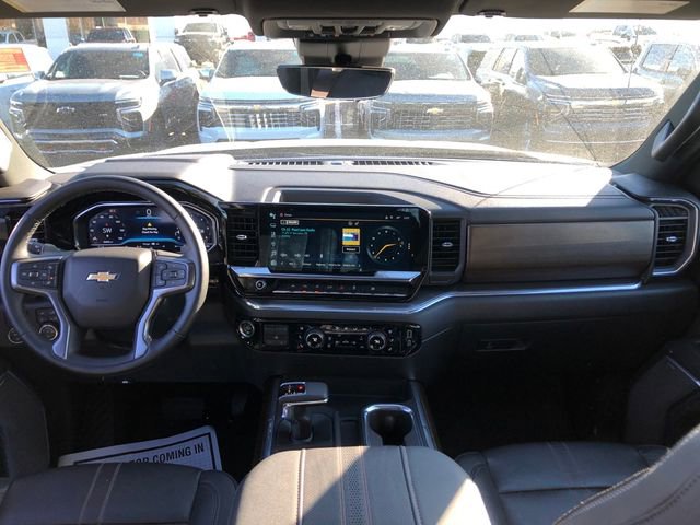 Used 2024 Chevrolet Silverado 1500 High Country w/ High Country Premium Package image 11