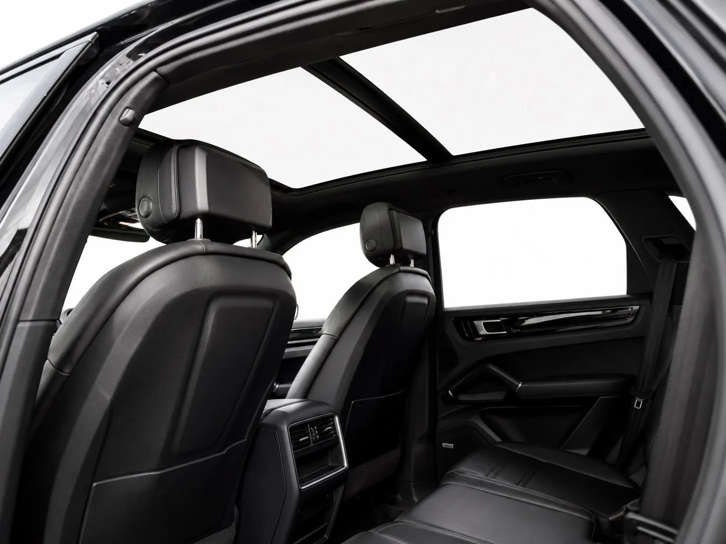 Used 2019 Porsche Cayenne AWD/4WD image 13