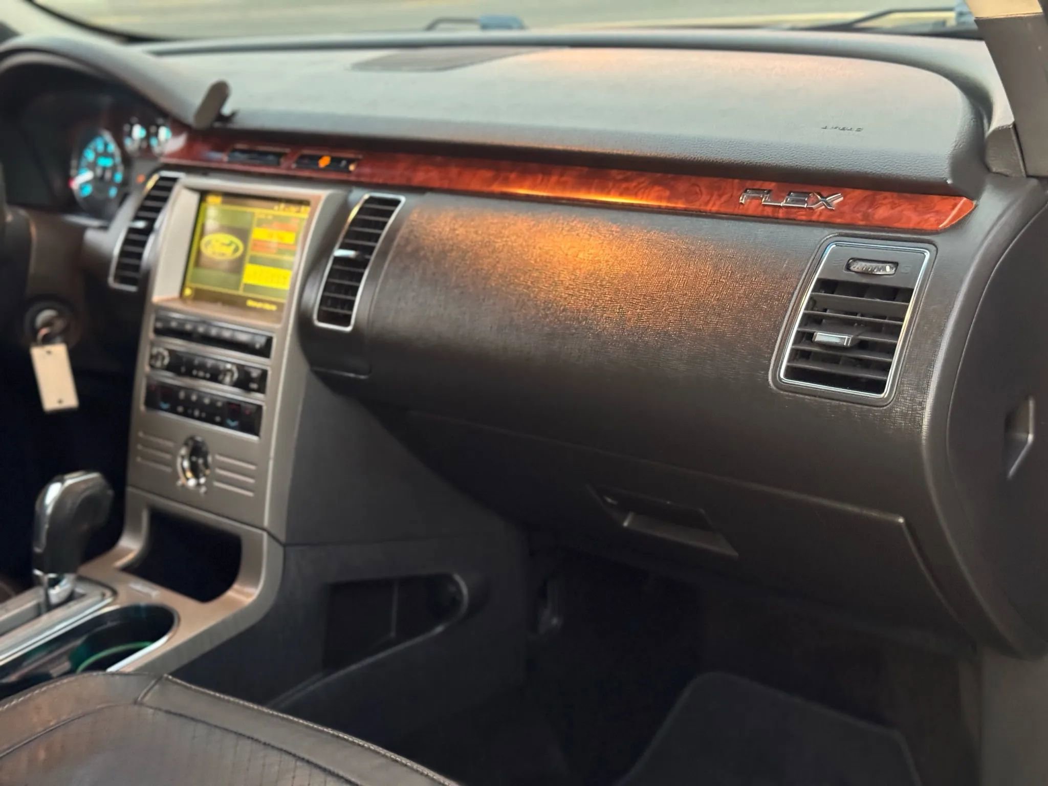 Used 2009 Ford Flex Limited image 62