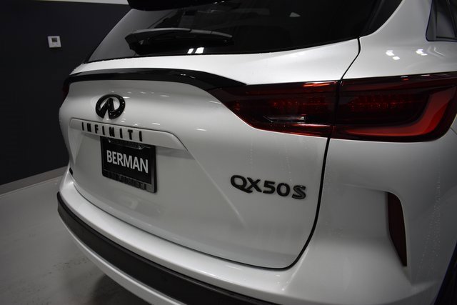 Used 2023 INFINITI QX50 Sport image 12