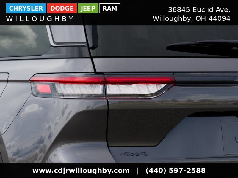 New 2026 Jeep Grand Cherokee Altitude AWD/4WD image 11