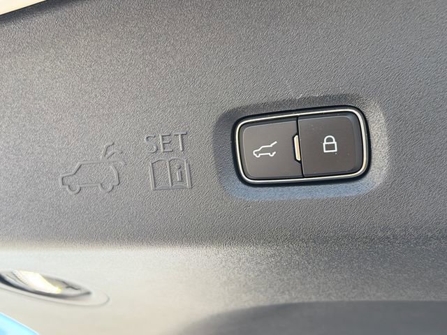 New 2026 Ford Expedition Active AWD/4WD image 11