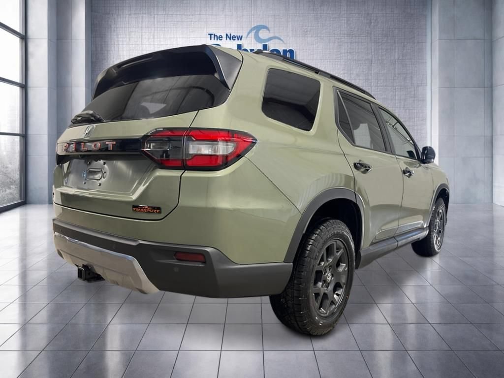 New 2026 Honda Pilot TrailSport image 7