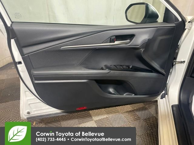 Certified 2025 Toyota Camry SE image 10