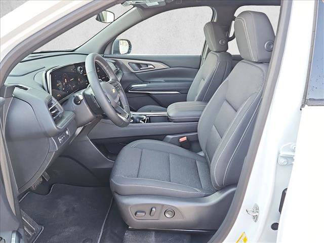 New 2026 Chevrolet Traverse LT image 4