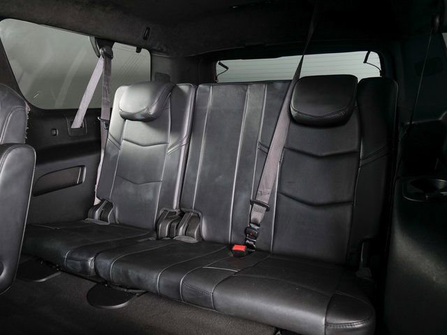 Used 2019 Cadillac Escalade ESV Platinum AWD/4WD image 24