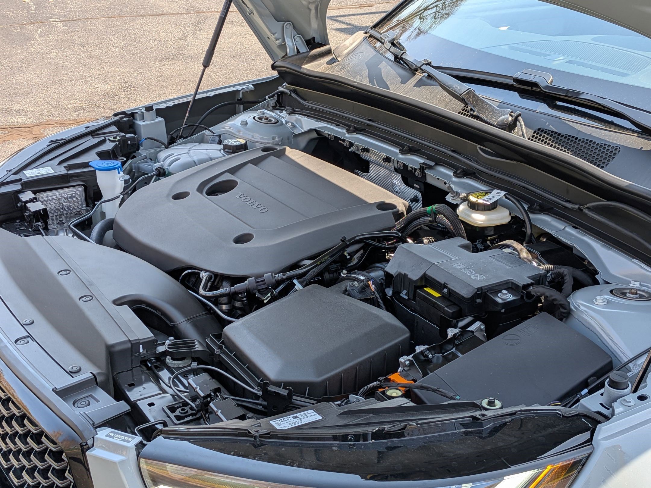 New 2026 Volvo XC40 B5 Ultra w/ Climate Package image 27