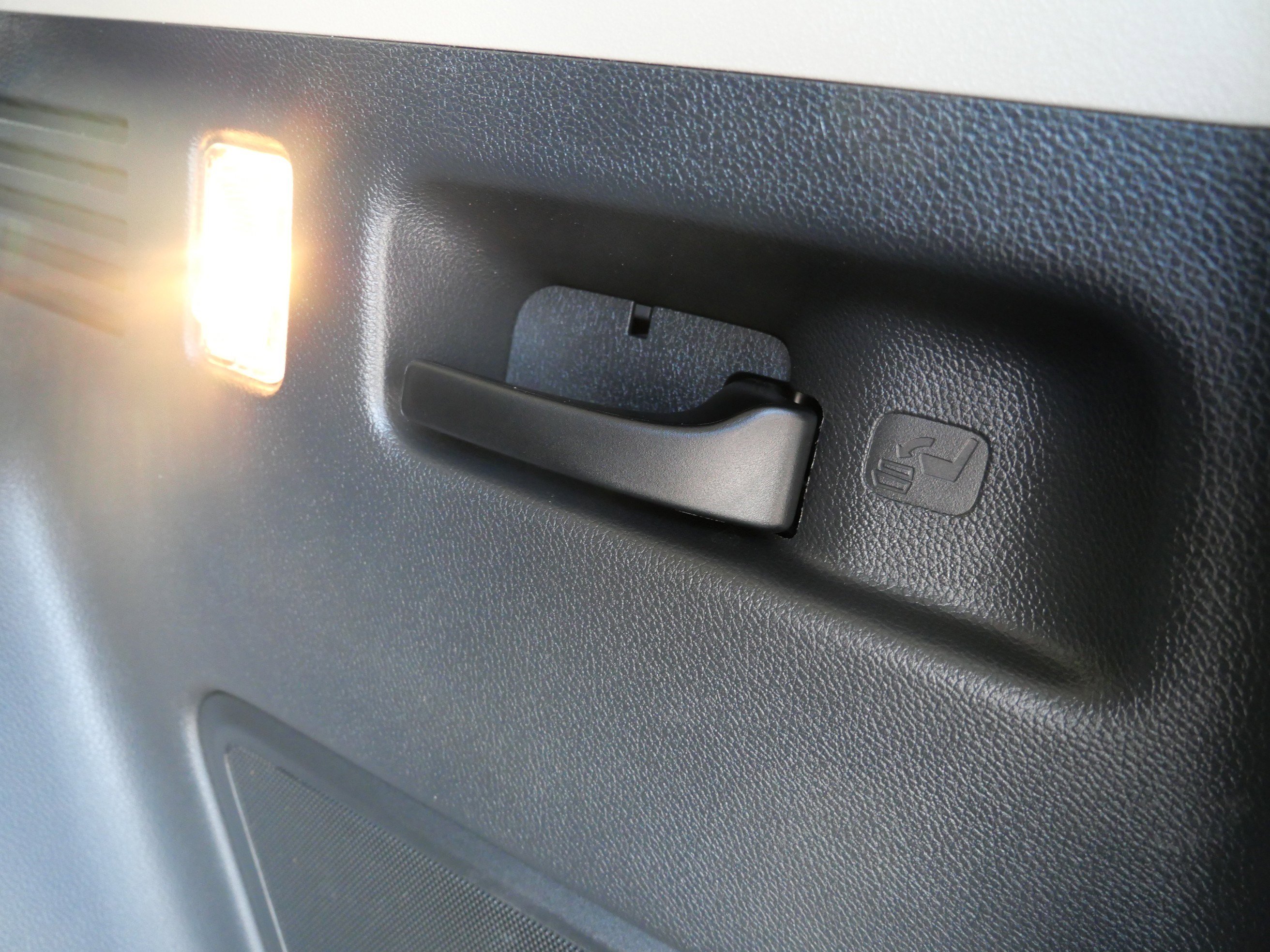 Used 2018 Honda CR-V Touring image 19