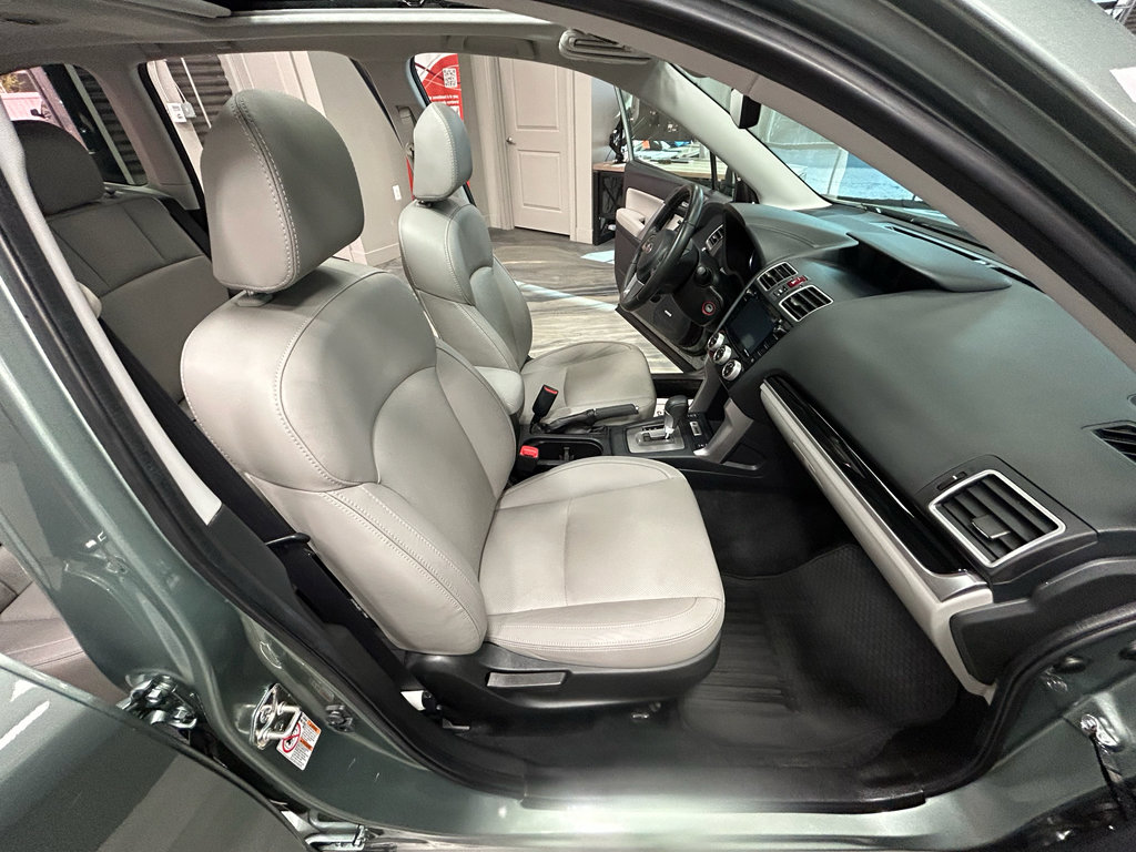 Used 2017 Subaru Forester 2.5i Limited AWD/4WD image 40