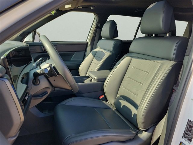 Used 2024 Hyundai Santa Fe Calligraphy image 11